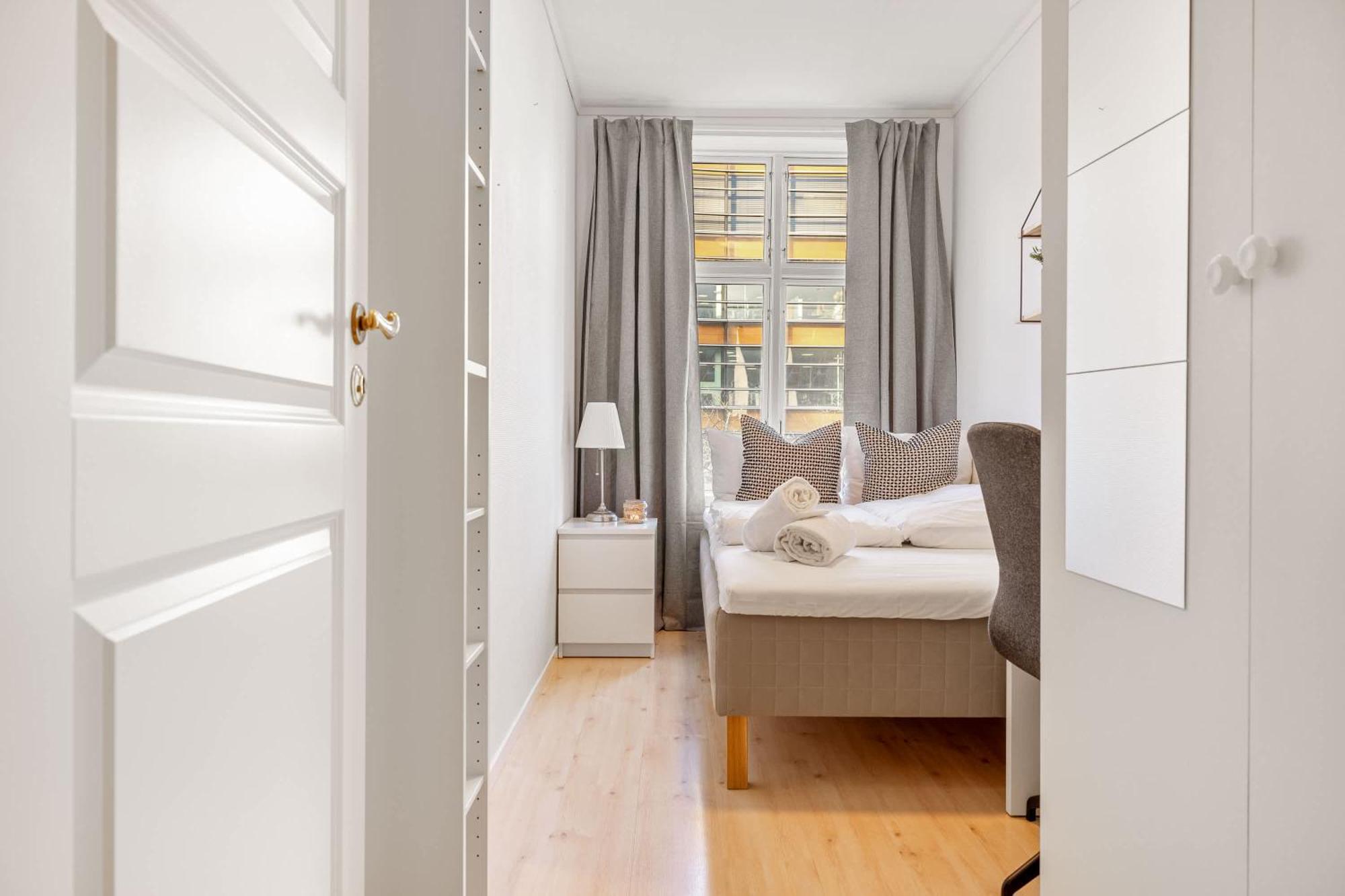 Apartment Heimby Homes - Four Bedroom Free Wifi *
