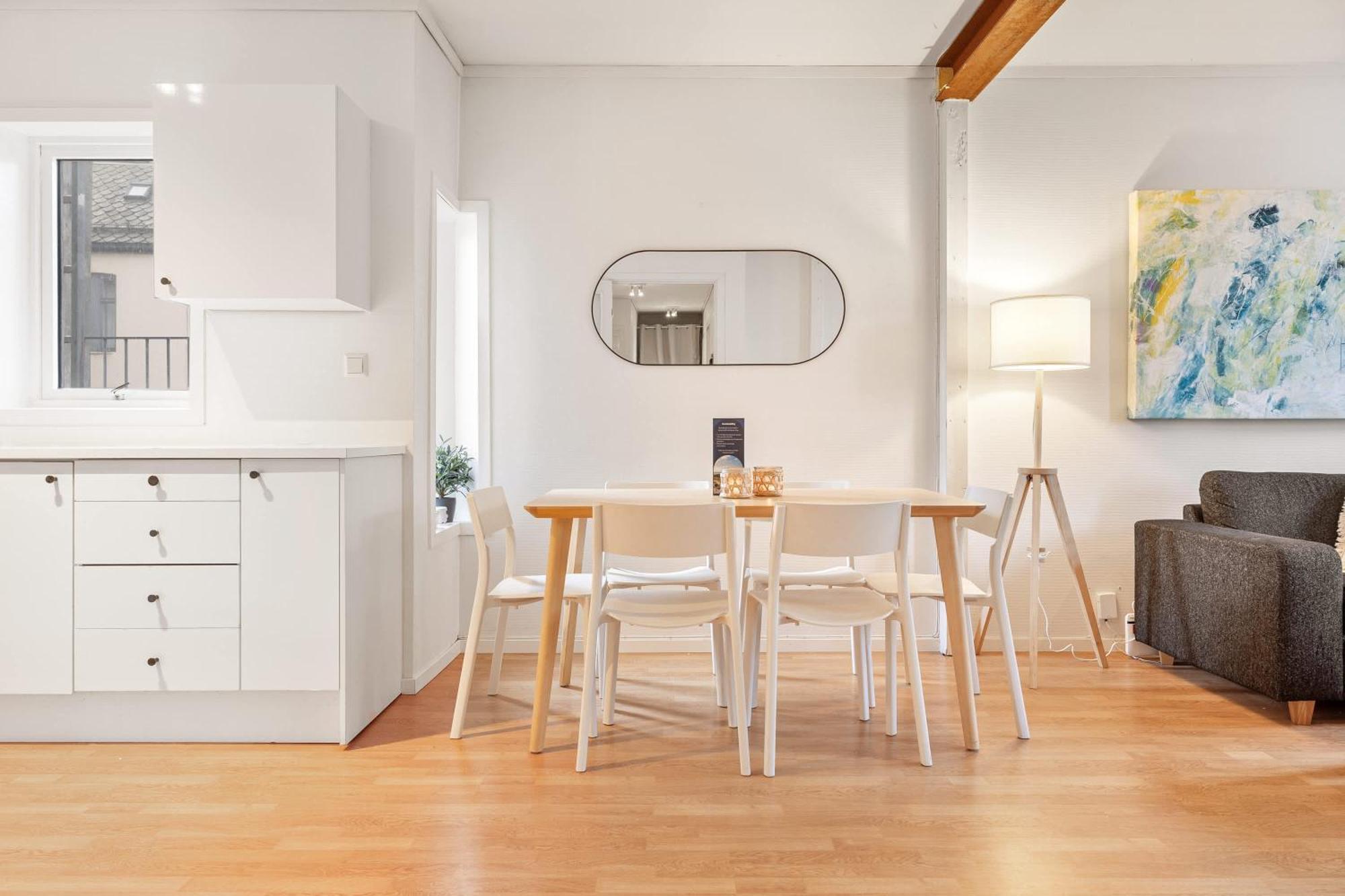 Apartment Heimby Homes - Four Bedroom Free Wifi Bergen